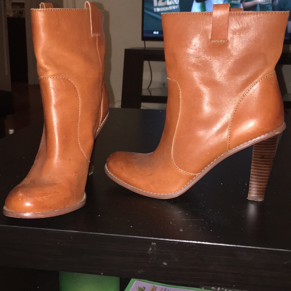 Cole Hann cognac ankle booties size 8.5